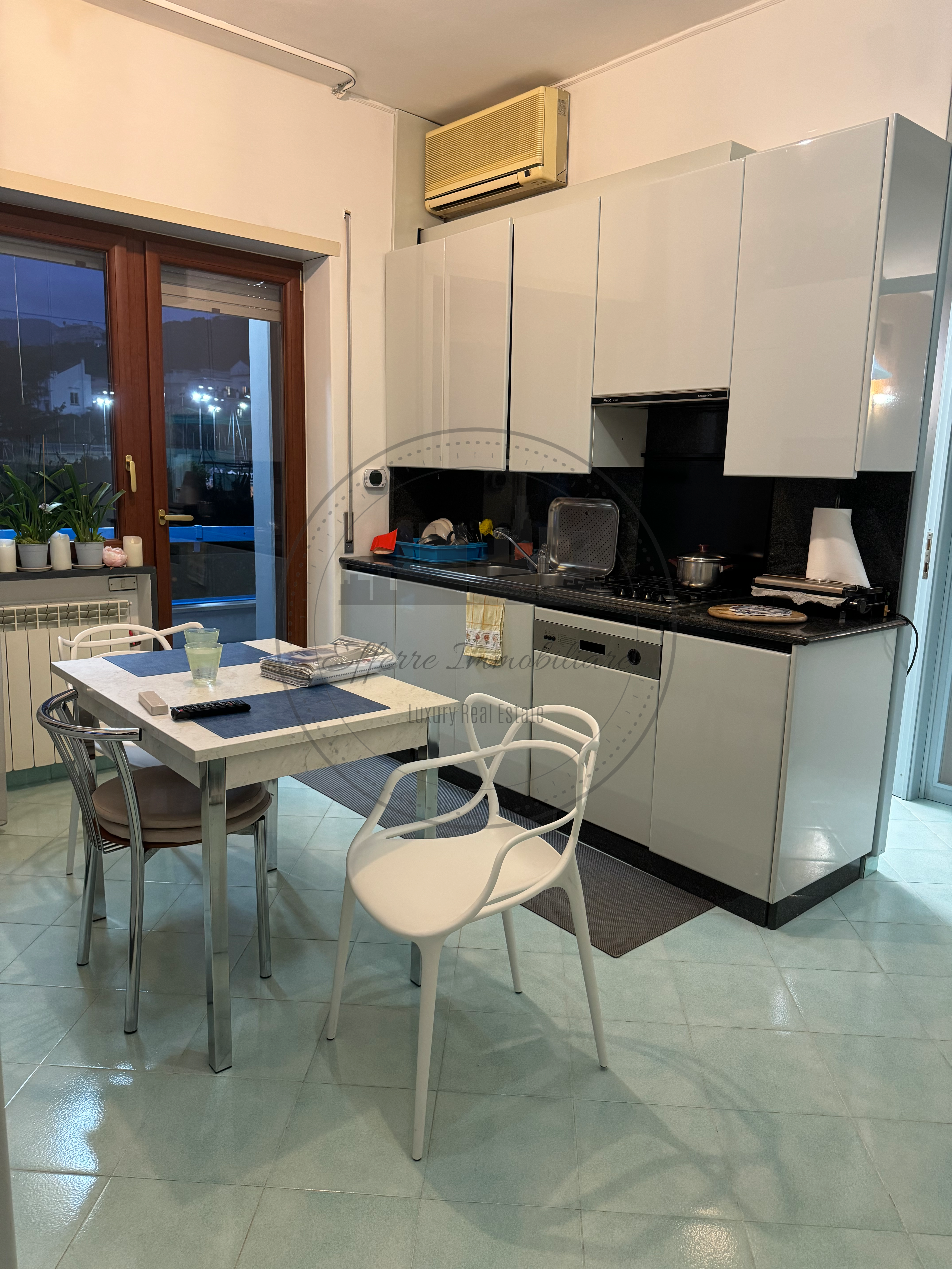 APPARTAMENTO IN VENDITA SORRENTO